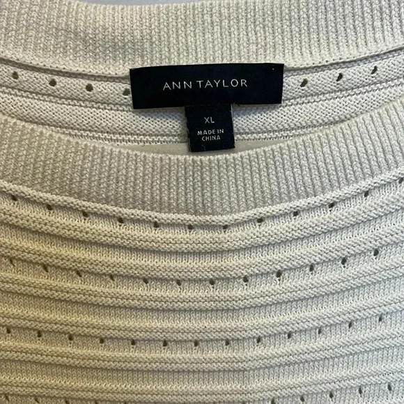 Ann Taylor creamy white sweater - Picture 2 of 4
